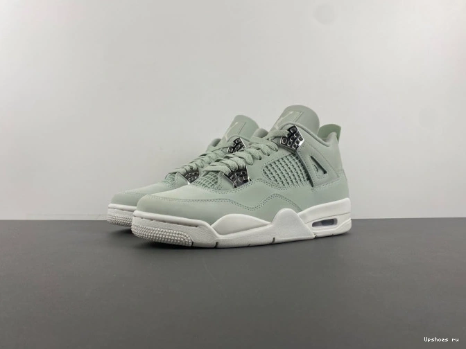 Seafoam  4  Jordan HV0823-003 Sail  Retro 0410